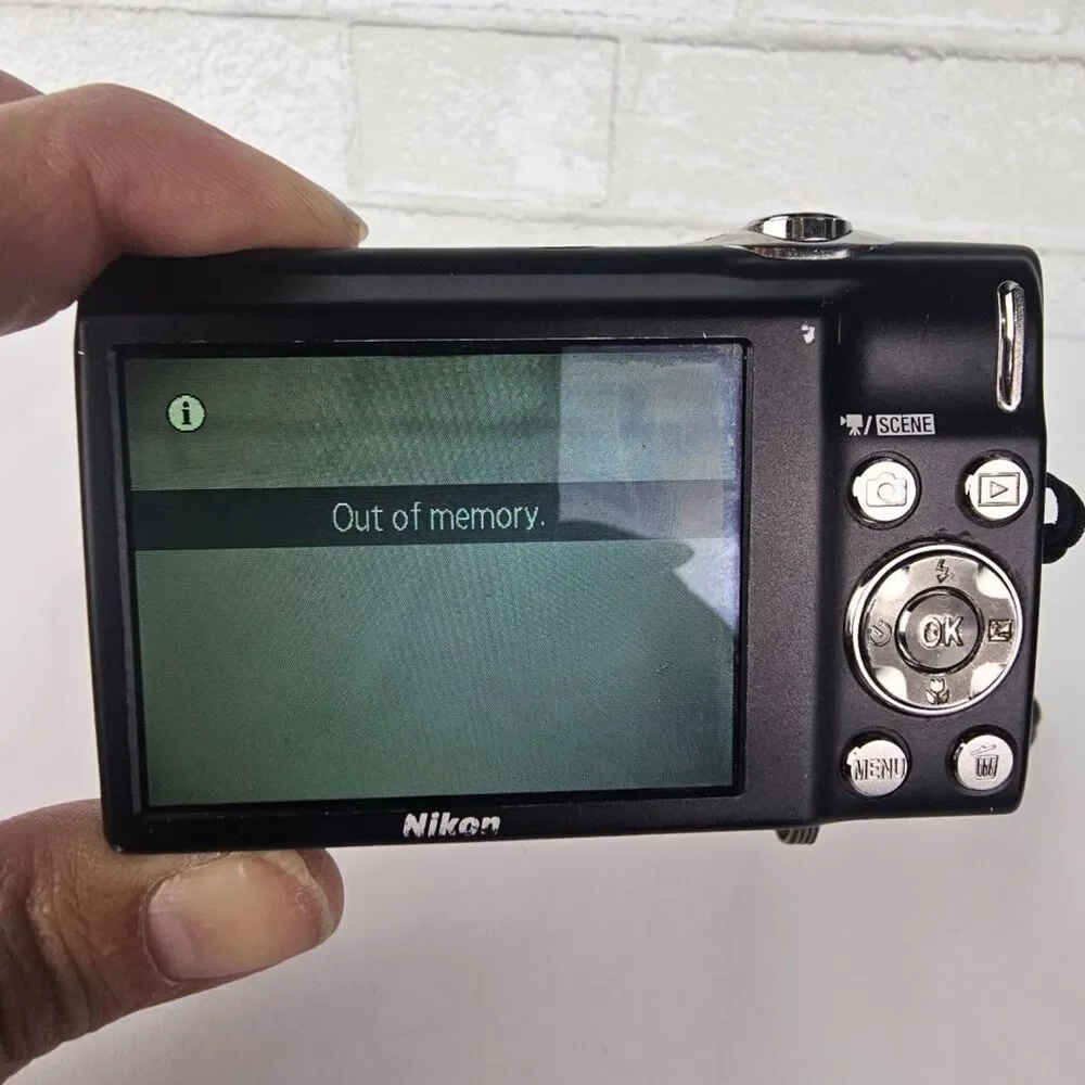 Nikon COOLPIX S3000 Purple 12MP Digital Camera Lens Error Parts Repair AS IS
